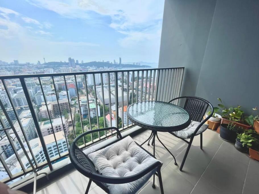 The Base Central Pattaya 2Bed King&Queen Sky Seaview & Infinity Pool Εξωτερικό φωτογραφία